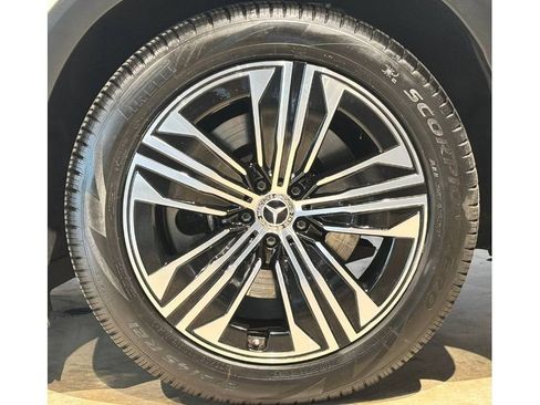 Used 2023 Mercedes-Benz EQS 450+ SUV image 11