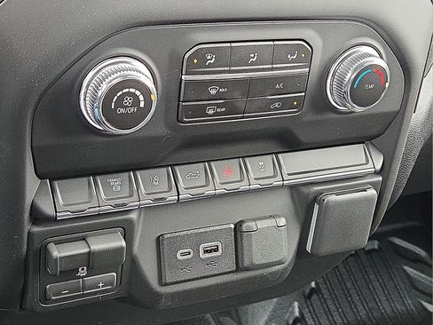 New 2026 GMC Sierra 2500 Pro w/ Convenience Package image 19