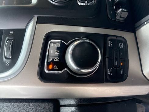 Used 2015 RAM 1500 Big Horn AWD/4WD image 18