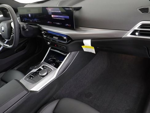 Certified 2025 BMW 330i xDrive Sedan w/ M Sport Package image 21