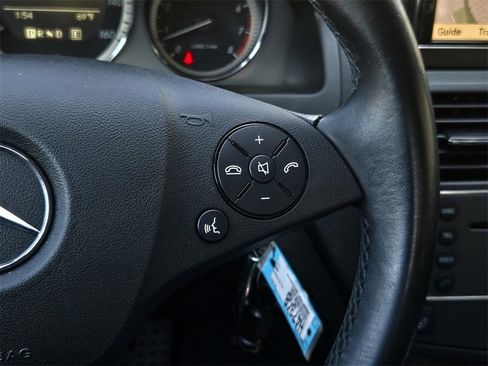 Used 2011 Mercedes-Benz C 350 Sport image 21