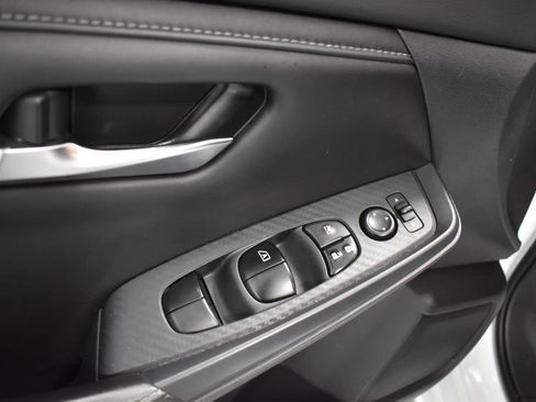 Certified 2023 Nissan Sentra SV w/ All-Weather Package FWD image 15