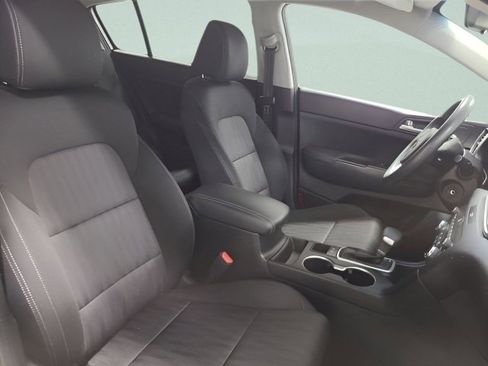 Used 2022 Kia Sportage LX FWD image 14