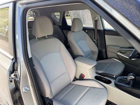 Certified 2025 Kia Soul LX image 31