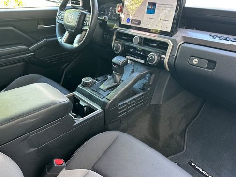 Certified 2024 Toyota Tacoma TRD Off-Road w/ TRD Off Road Upgrade Package image 15