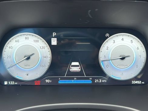Used 2024 Hyundai Palisade Limited FWD image 2