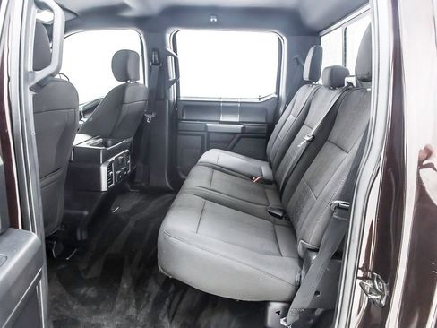 Used 2018 Ford F150 XLT w/ Equipment Group 302A Luxury AWD/4WD image 30