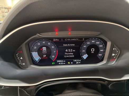 Used 2022 Audi Q3 2.0T Premium Plus image 18