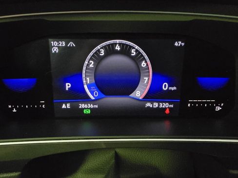 Used 2022 Volkswagen Tiguan SE image 20