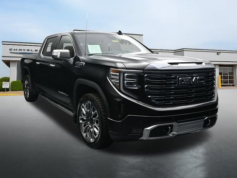 Used 2023 GMC Sierra 1500 Denali Ultimate AWD/4WD image 7