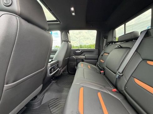 Used 2020 GMC Sierra 2500 AT4 w/ Technology Package AWD/4WD image 33