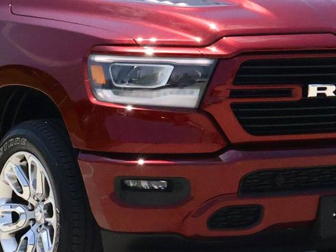 Used 2024 RAM 1500 Laramie AWD/4WD image 7