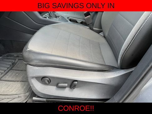 Used 2023 Volkswagen Taos SE FWD image 13