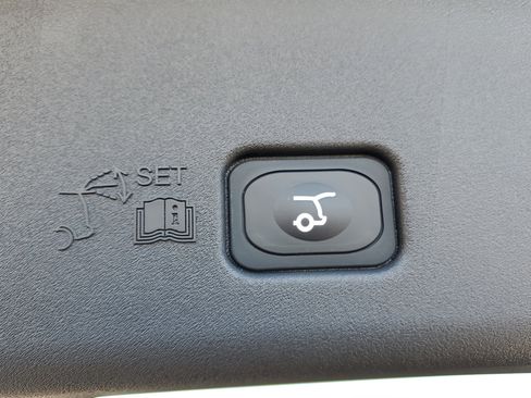 New 2026 Lincoln Nautilus Premier w/ Equipment Group 102A image 34