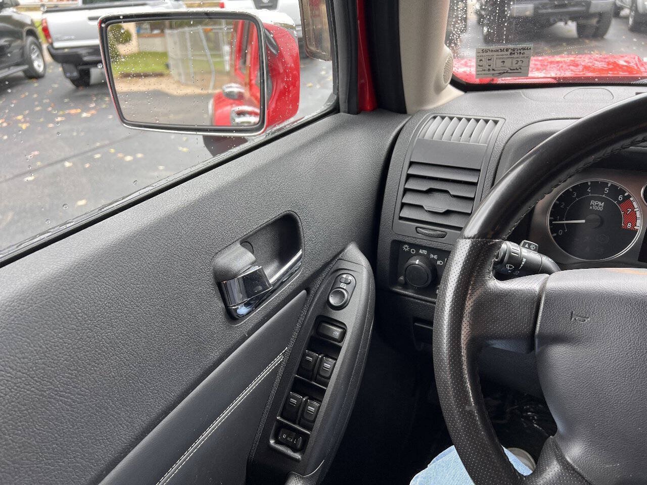 Used 2007 HUMMER H3 AWD/4WD image 13