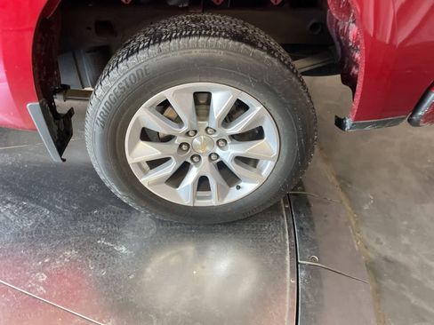 Used 2022 Chevrolet Silverado 1500 Custom RWD image 6