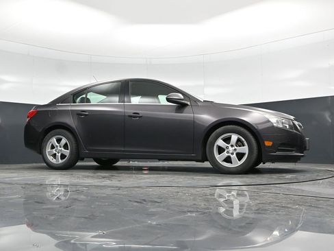 Used 2014 Chevrolet Cruze LT FWD image 40