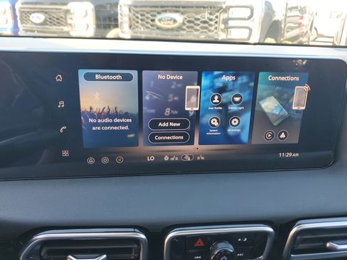 New 2026 Nissan Sentra SV image 17