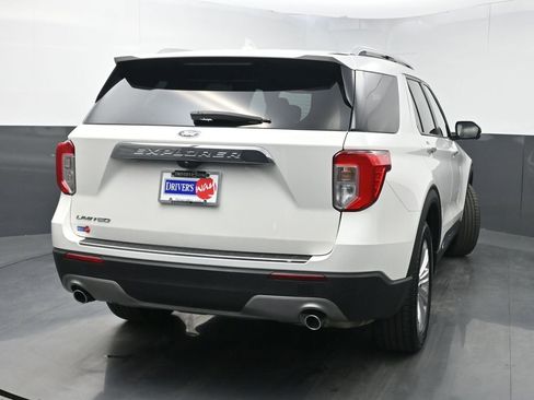 Used 2022 Ford Explorer Limited w/ Equipment Group 301A image 43