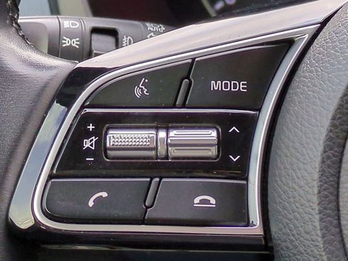 Used 2021 Kia Seltos S image 25