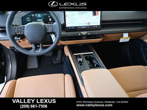 New 2026 Lexus ES 350e w/ Convenience Package FWD image 17