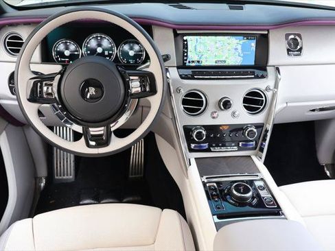 Certified 2024 Rolls-Royce Cullinan AWD/4WD image 4