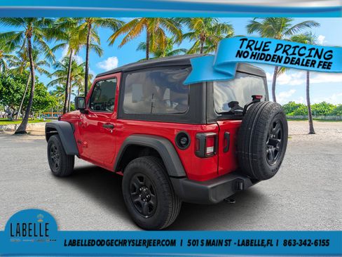 Used 2025 Jeep Wrangler Sport AWD/4WD image 5