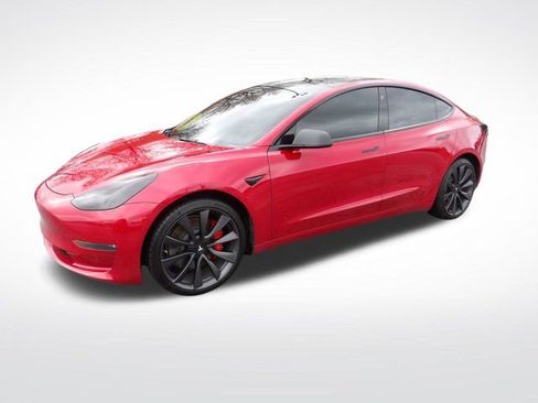 Used 2023 Tesla Model 3 Performance image 4