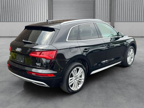 Used 2018 Audi Q5 2.0T Premium Plus w/ Premium Plus Package AWD/4WD image 35