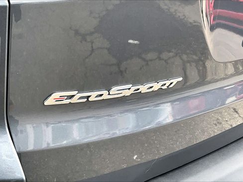 Used 2021 Ford EcoSport SE image 9