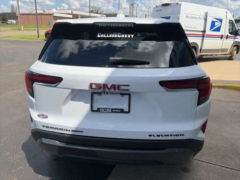 Used 2026 GMC Terrain Elevation AWD/4WD image 8