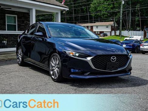 Used 2019 MAZDA MAZDA3 Sedan FWD image 10