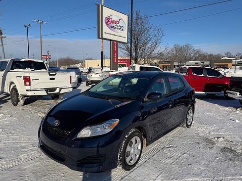 Used 2010 Toyota Matrix 4d Sedan Auto image 8