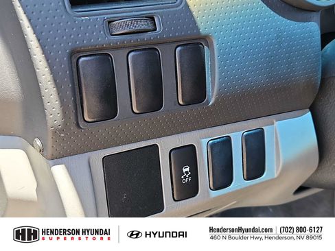 Used 2011 Toyota Tacoma 2WD Regular Cab image 16