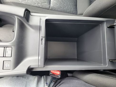 New 2026 Nissan Sentra SV FWD image 28