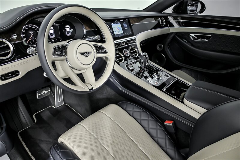 Used 2021 Bentley Continental GT AWD/4WD image 21