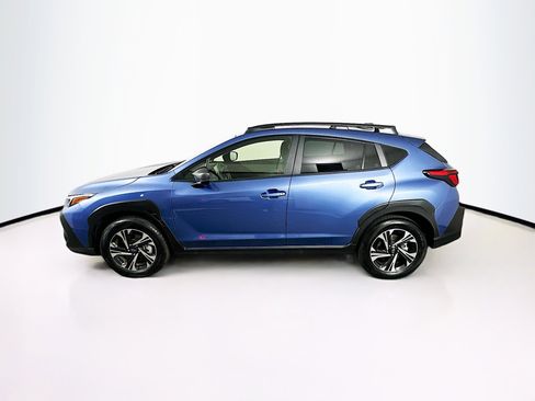Used 2024 Subaru Crosstrek 2.0i Premium image 4