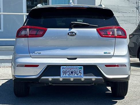 Used 2018 Kia Niro LX FWD image 4