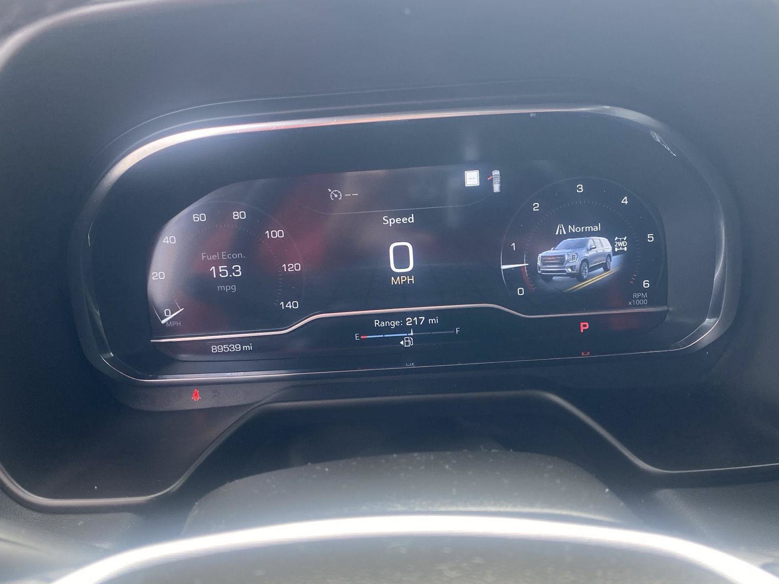 Used 2022 GMC Yukon SLE AWD/4WD image 16