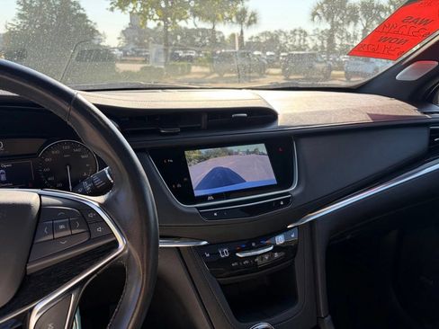 Used 2023 Cadillac XT5 Premium Luxury AWD/4WD image 22