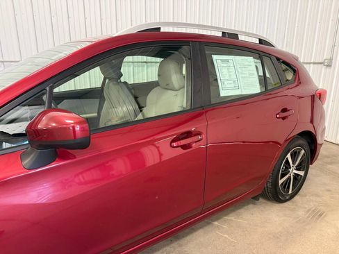 Used 2019 Subaru Impreza 2.0i Premium AWD/4WD image 7