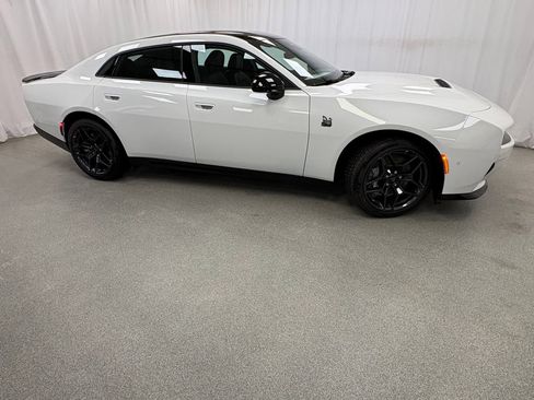 New 2026 Dodge Charger Scat Pack w/ Blacktop Package AWD/4WD image 9
