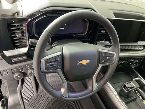 New 2026 Chevrolet Silverado 1500 LTZ w/ LTZ Premium Package AWD/4WD image 26