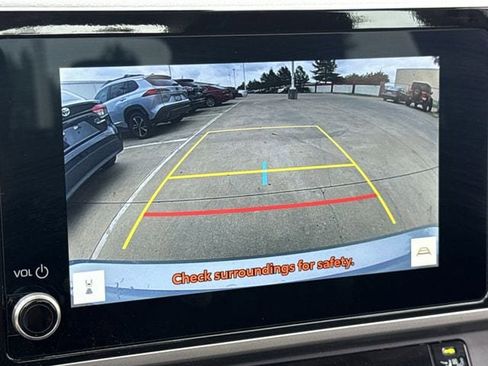 Used 2025 Toyota Camry LE FWD image 18