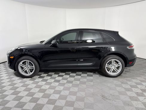 Used 2026 Porsche Macan AWD/4WD image 2