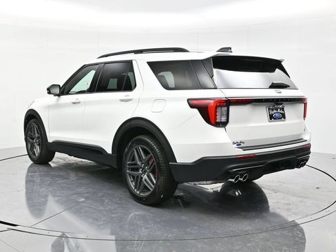 New 2026 Ford Explorer ST w/ Sun And Sound Package AWD/4WD image 7