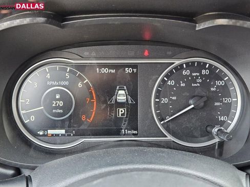 New 2025 Nissan Versa SR w/ Trunk Package image 12