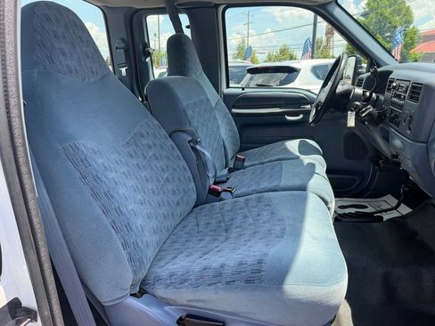 Used 1999 Ford F350 4x4 SuperCab DRW Super Duty image 26