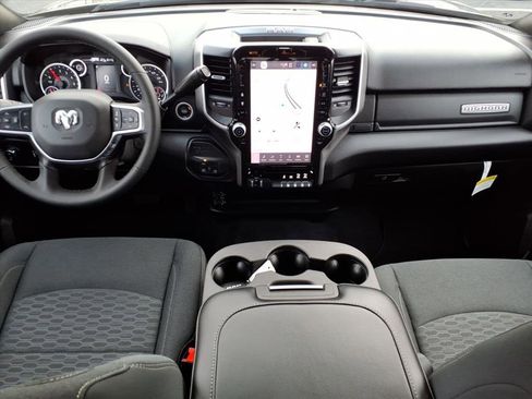 Used 2025 RAM 2500 Big Horn image 10