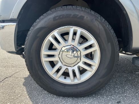 Used 2013 Ford F150 Lariat image 31